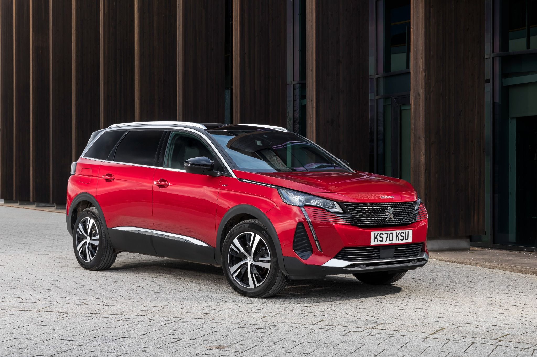 Peugeot 5008 Review