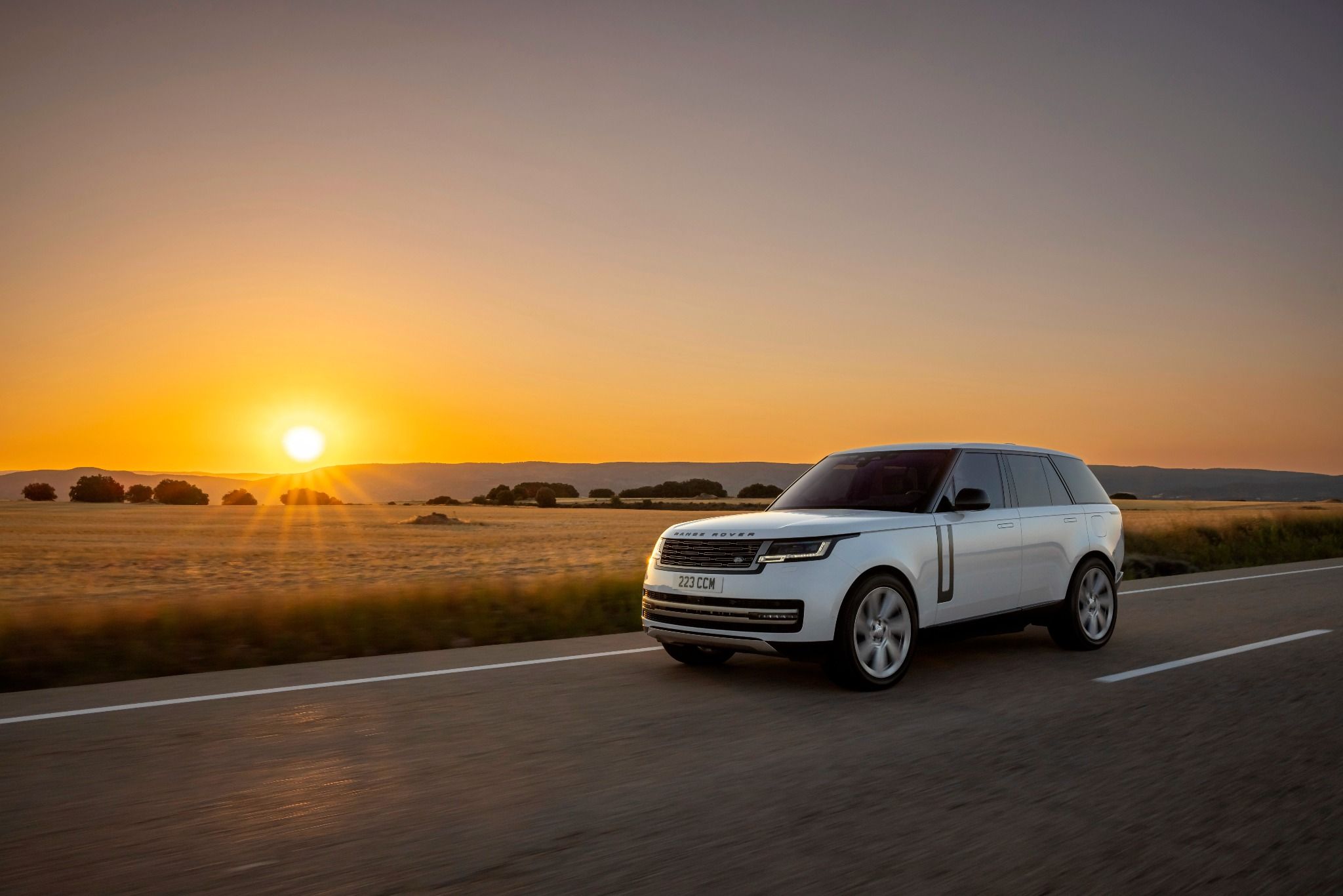 2024 Electric Range Rover