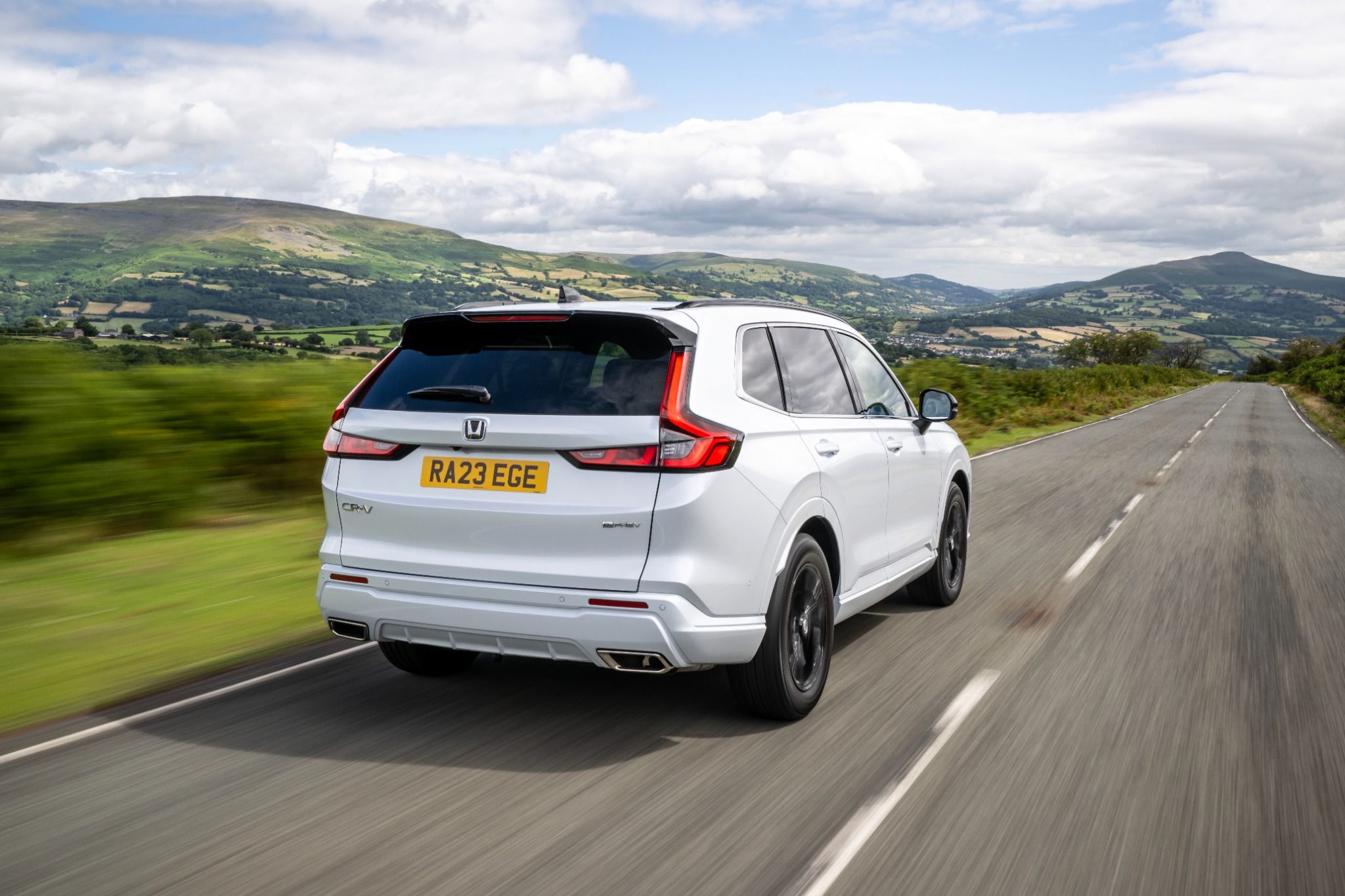 White 2024 Honda CR-V rear view