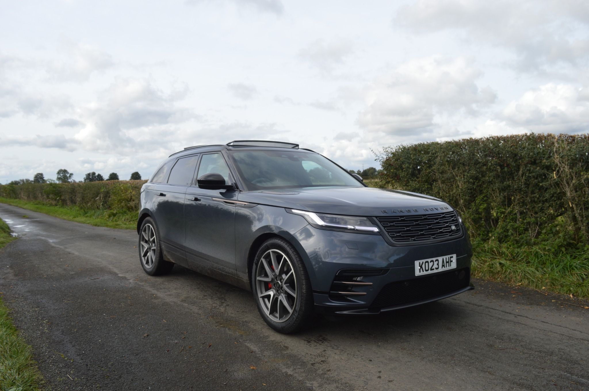 2023 Range Rover Velar front